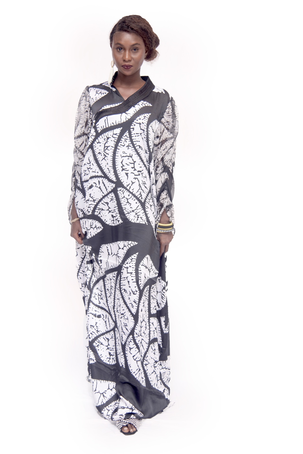 Tunique en soie avec col signature en broderie – Image 6